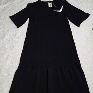 NWT BIANA Black Dress, Size 2. Please review the photos and measurements